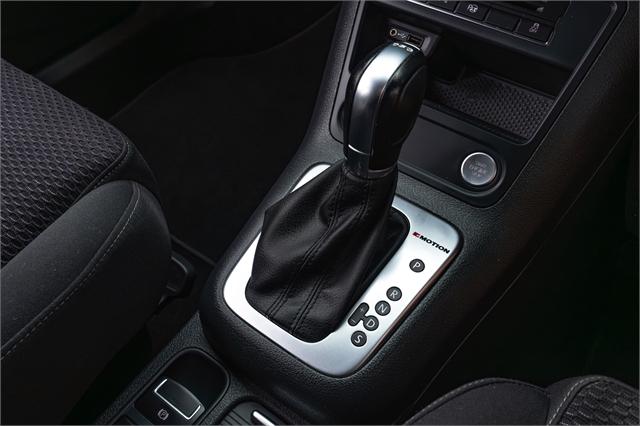 image-14, 2016 Volkswagen Tiguan R-Line 132kW Petrol Auto AW at Christchurch