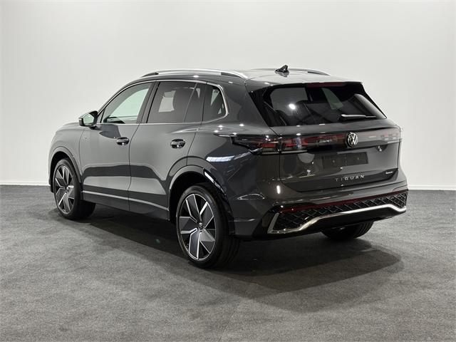image-4, 2026 Volkswagen Tiguan R-Line AWD at Invercargill