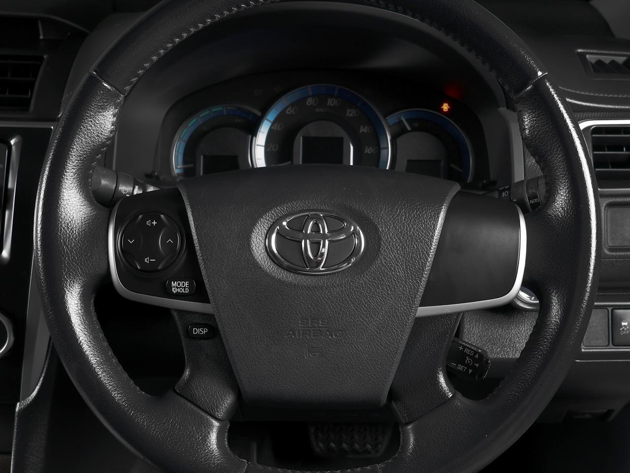 image-11, 2013 Toyota Camry Hybrid 'G Package' at Christchurch