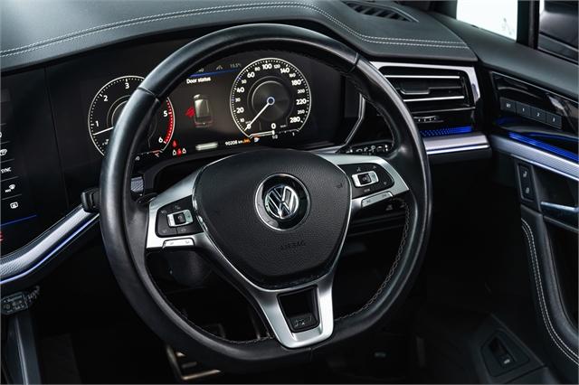 image-14, 2020 Volkswagen Touareg R-Line V8 310kW Diesel Aut at Christchurch