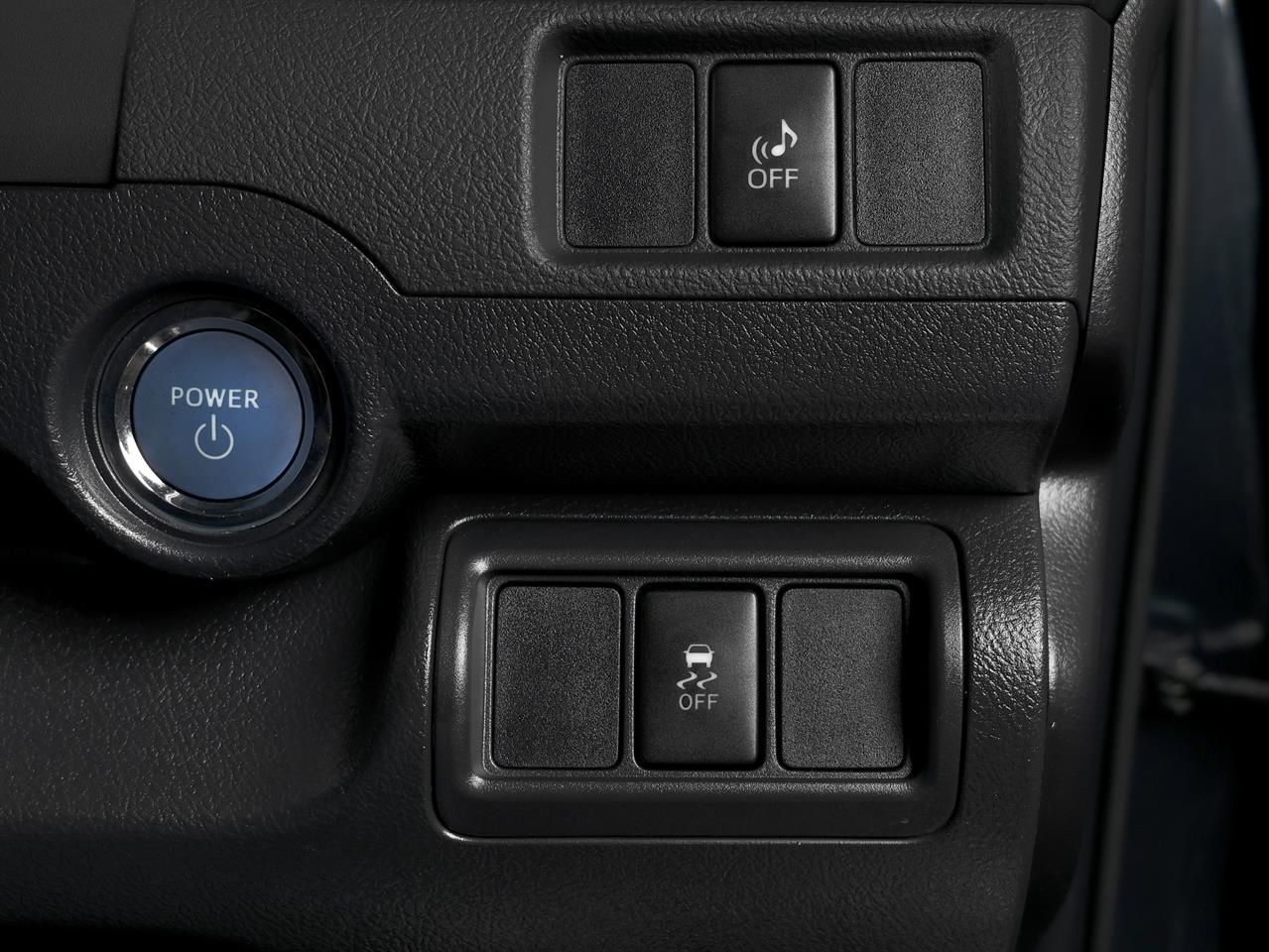 image-13, 2013 Toyota Camry Hybrid 'G Package' at Christchurch