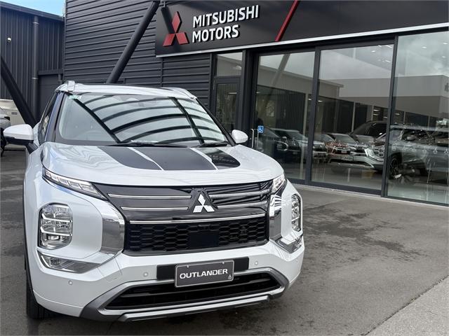 image-1, 2026 Mitsubishi Outlander VRX AWD 7 seat SUV at Christchurch