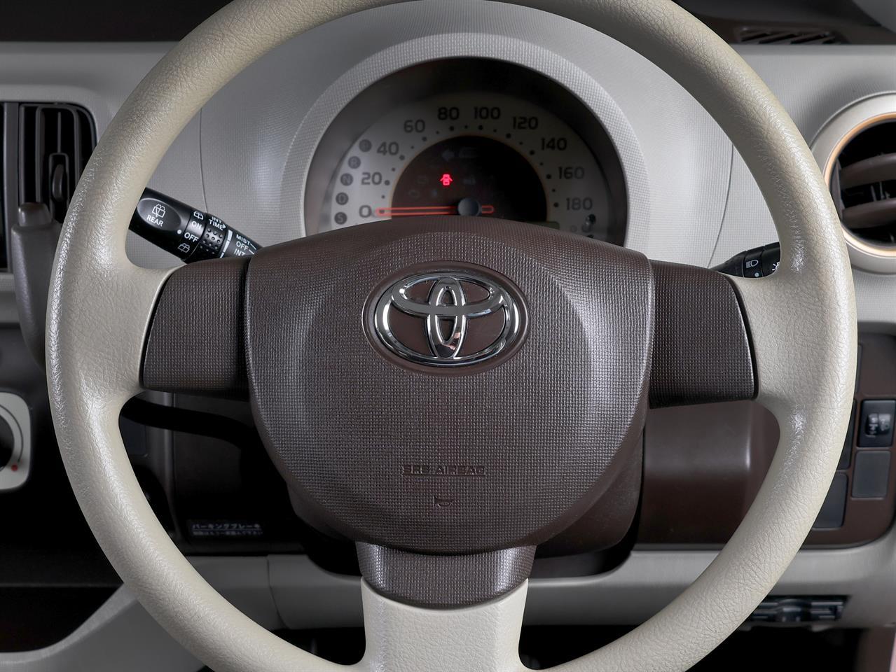image-11, 2015 Toyota Passo Plus Hana 'C-Package' at Christchurch