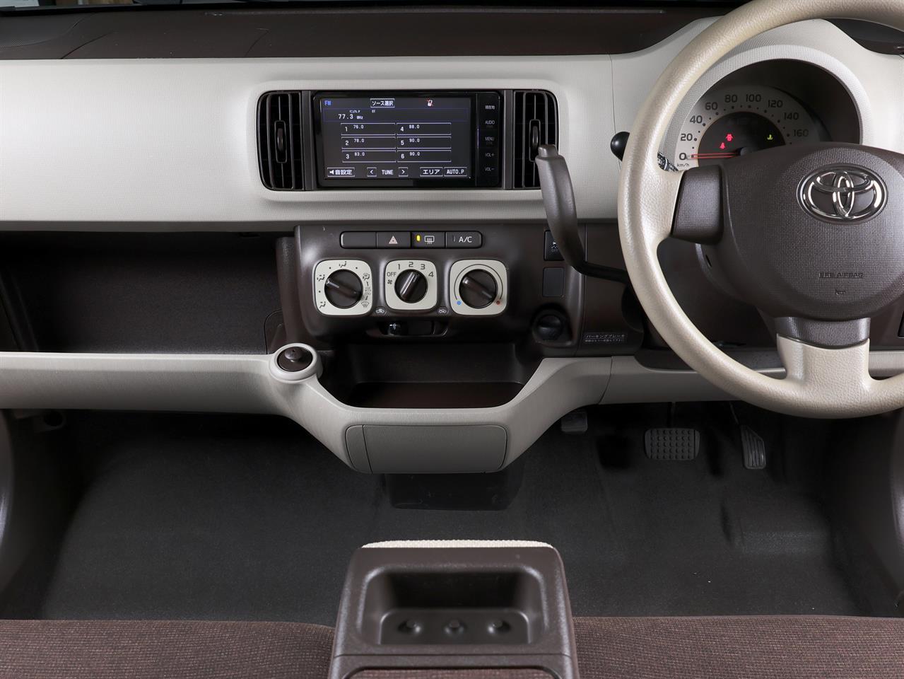 image-10, 2015 Toyota Passo Plus Hana 'C-Package' at Christchurch