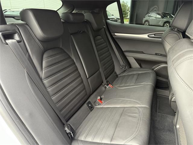 image-16, 2022 AlfaRomeo Stelvio VELOCE CARBON 2.0PT 8SP AWD at Christchurch