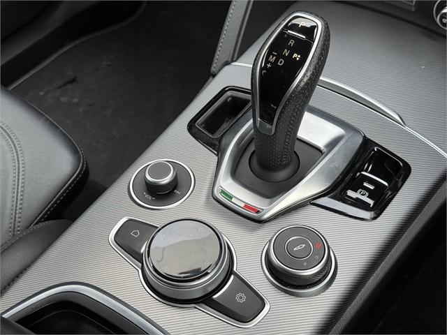 image-13, 2022 AlfaRomeo Stelvio VELOCE CARBON 2.0PT 8SP AWD at Christchurch