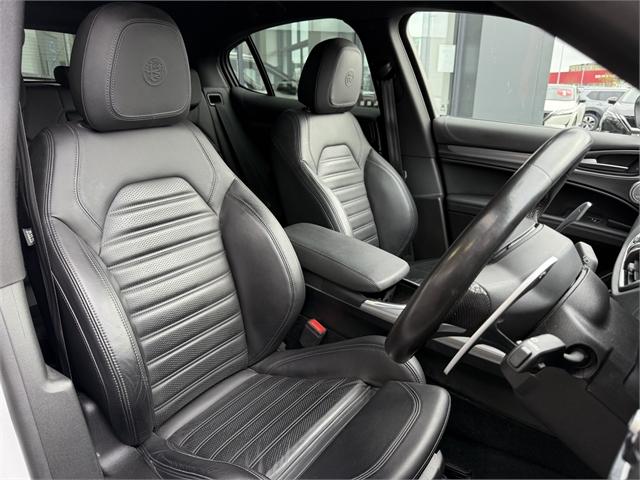 image-6, 2022 AlfaRomeo Stelvio VELOCE CARBON 2.0PT 8SP AWD at Christchurch