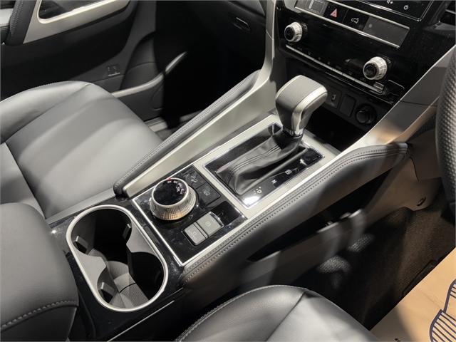 image-18, 2025 Mitsubishi Pajero Sport 2.4D VRXB 4WD 8AT at Invercargill