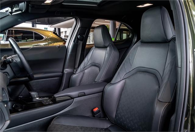 image-15, 2025 Lexus UX 300h Limited 2.0L Hybrid Petrol Auto at Christchurch
