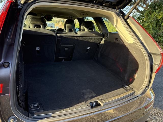 image-8, 2018 Volvo XC60 T5 Awd Momentum 2.0P at Dunedin