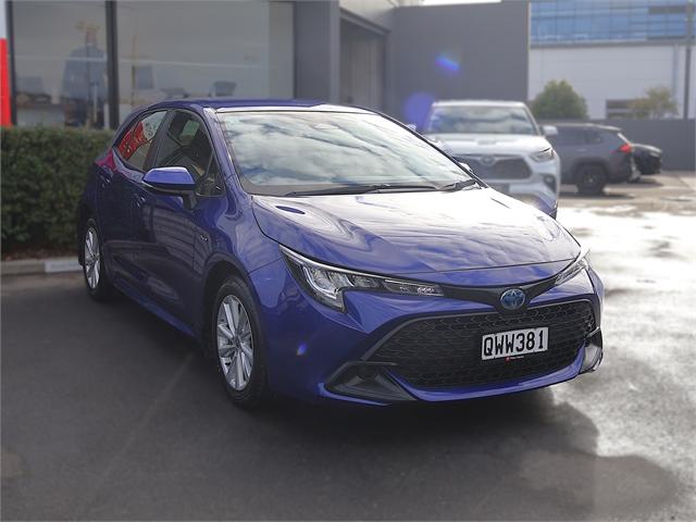 image-0, 2024 Toyota Corolla GX HYBRID, Push Start at Christchurch