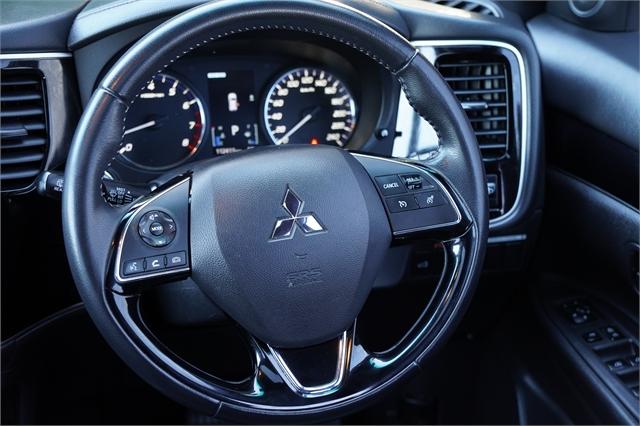 image-16, 2020 Mitsubishi Outlander Sport 2.4 4x4 auto at Dunedin