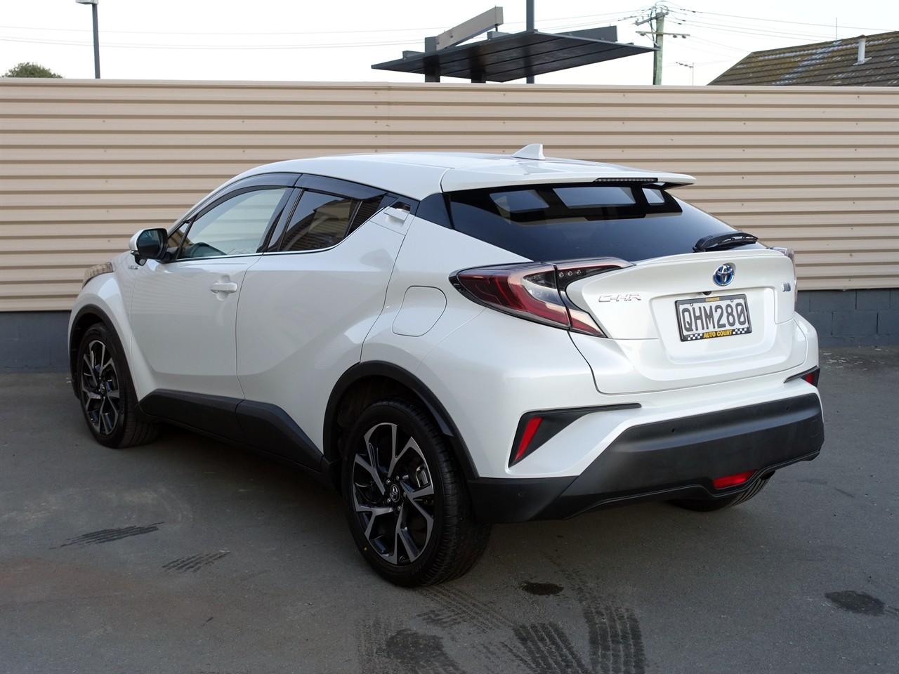 image-1, 2017 Toyota C-HR G Hybrid at Dunedin