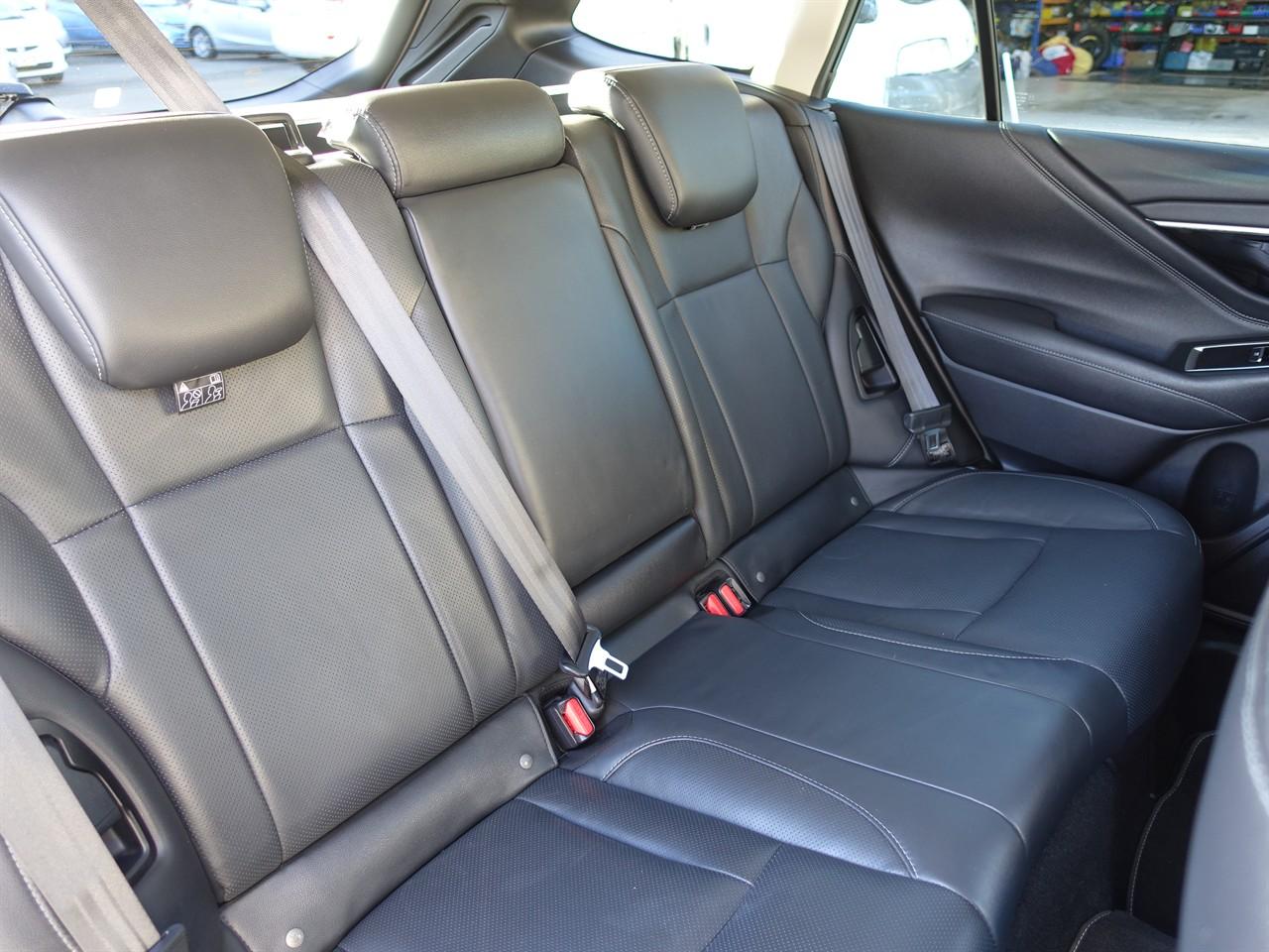 image-8, 2022 Subaru Outback Touring 2.5P/4WD at Dunedin