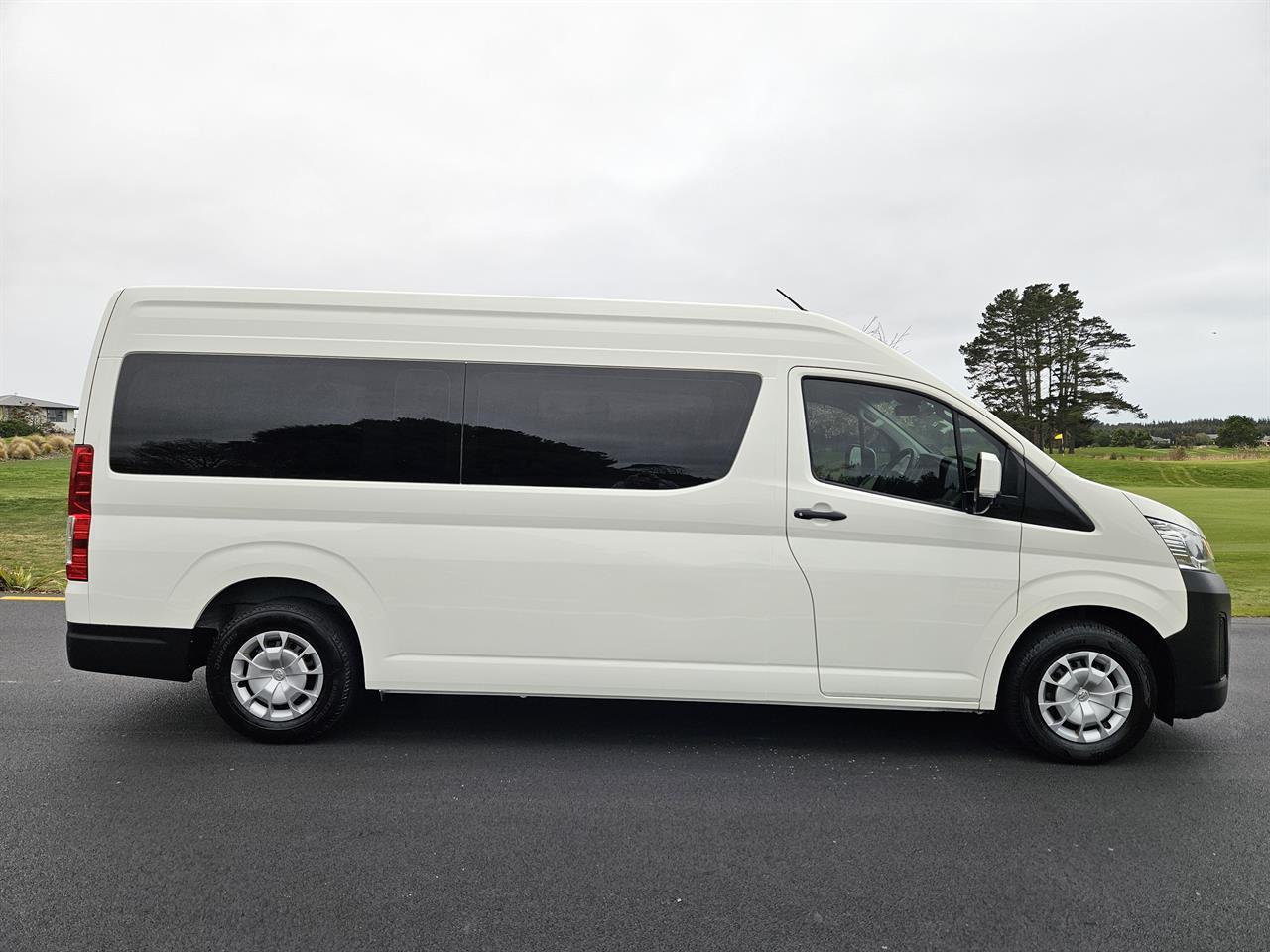 image-6, 2021 Toyota Hiace ZX 10 Seat MB 2.8TD/6AT at Christchurch