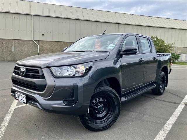 image-2, 2024 Toyota Hilux SR 2.8DT 4WD at Dunedin