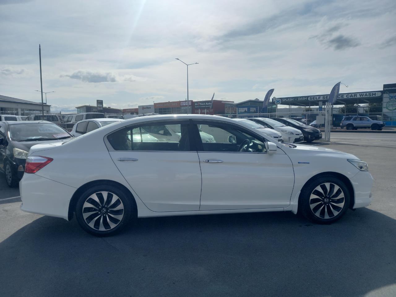 image-16, 2014 Honda Accord Hybrid EX at Christchurch