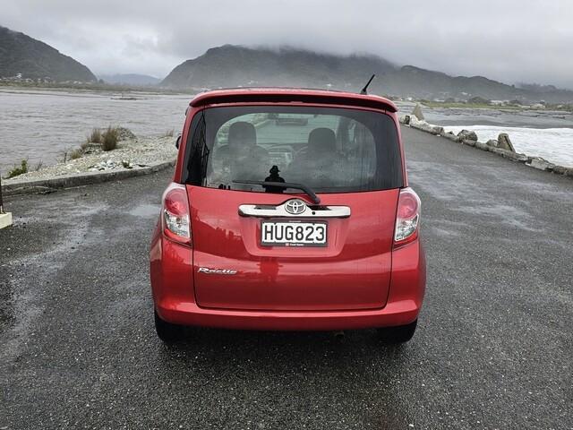 image-9, 2008 Toyota Ractis at Greymouth