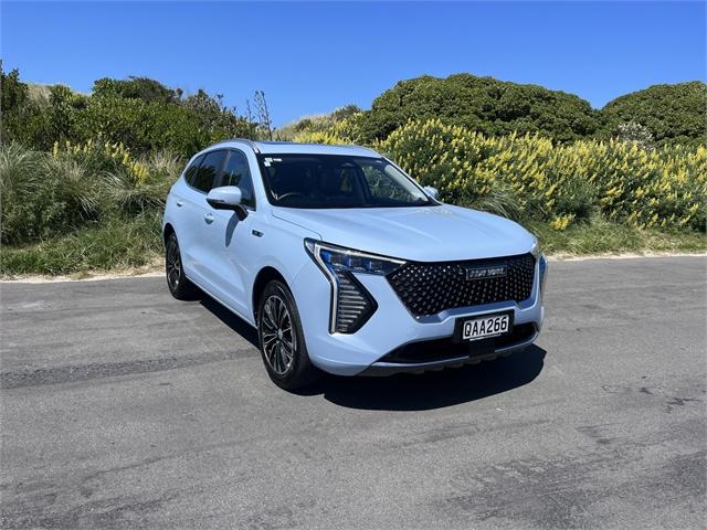 image-0, 2023 Haval Jolion Ultra 2WD Hybrid 1.5 at Dunedin