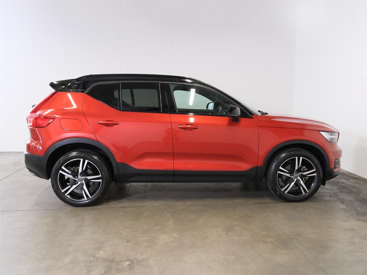 image-9, 2019 Volvo XC40 T5 AWD R-Design at Christchurch