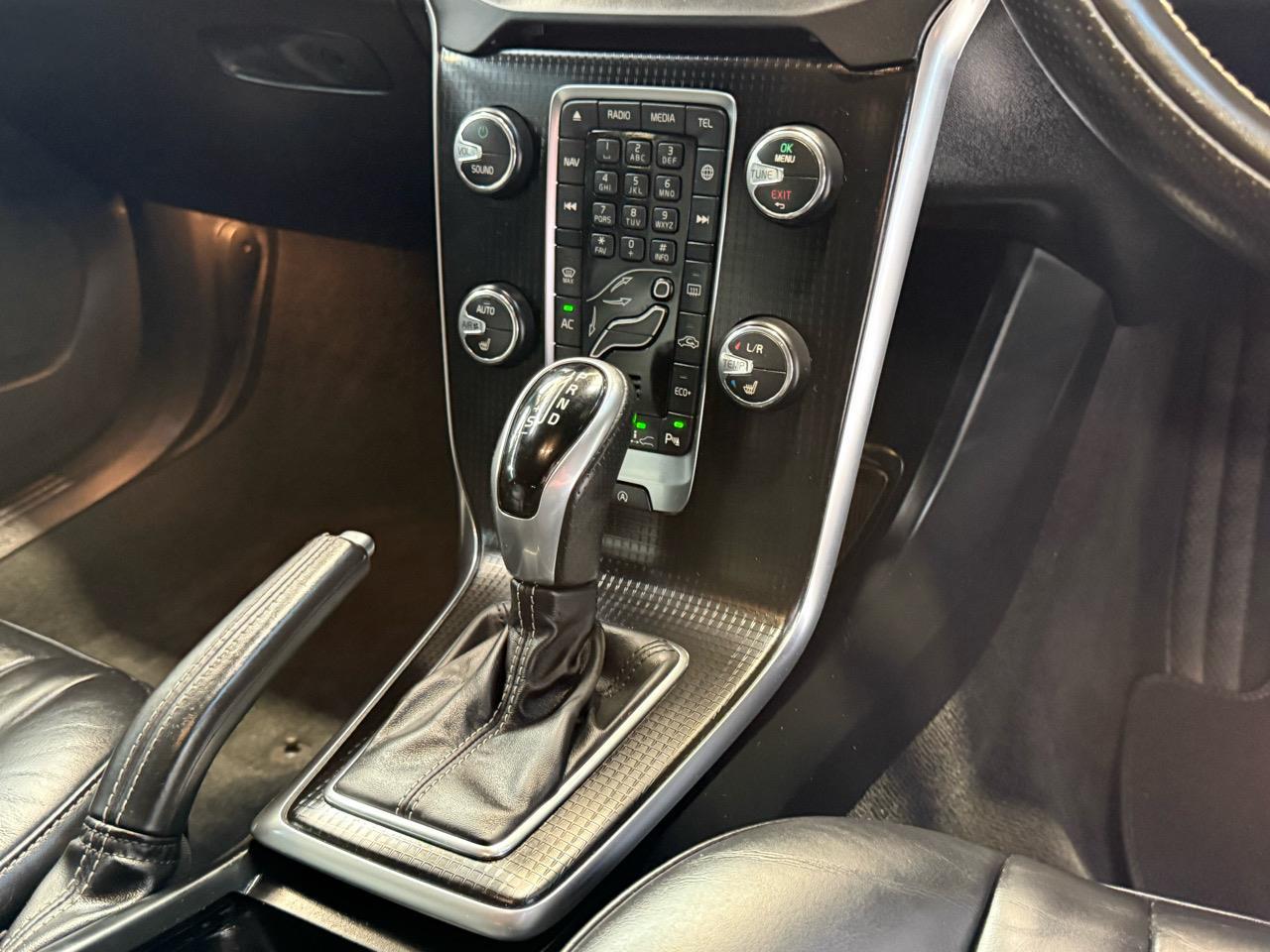 image-12, 2018 Volvo V40 T5 'R-Design' at Christchurch