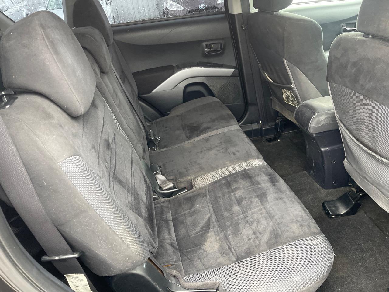 image-8, 2006 Mitsubishi Outlander at Greymouth