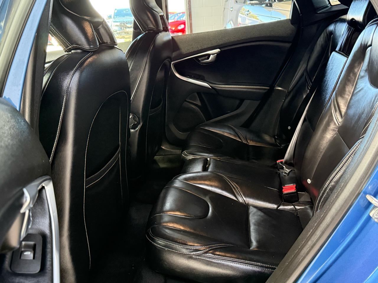 image-14, 2018 Volvo V40 T5 'R-Design' at Christchurch