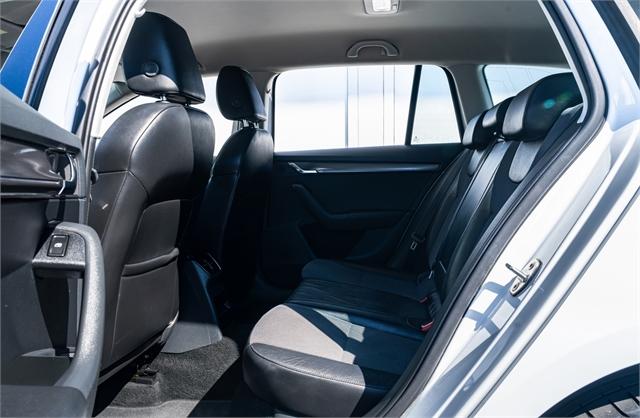 image-9, 2017 Skoda Octavia 132kW Turbo Petrol Auto at Christchurch