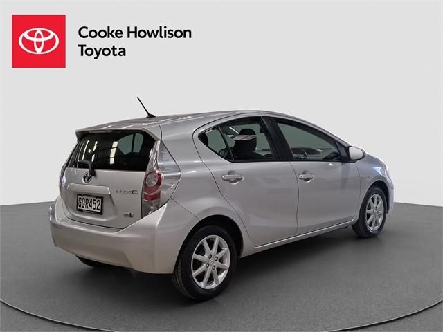 image-6, 2012 Toyota Prius c 1.5L Hybrid at Dunedin