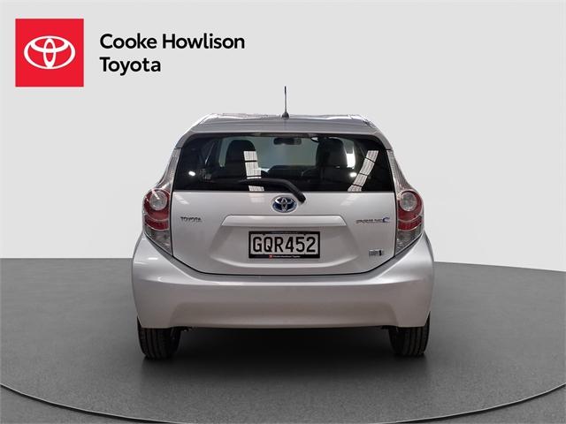 image-5, 2012 Toyota Prius c 1.5L Hybrid at Dunedin
