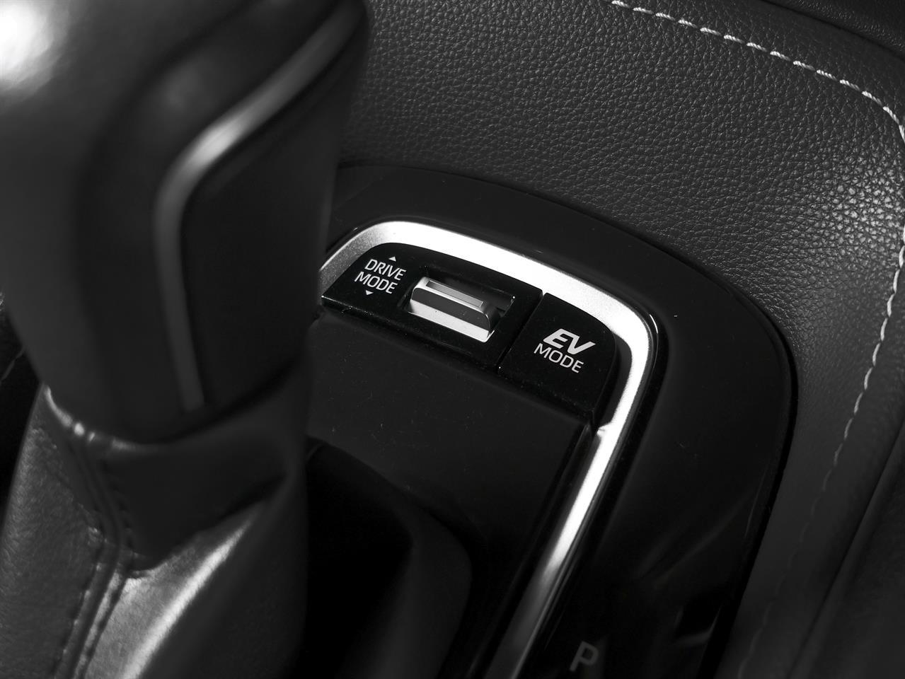 image-13, 2018 Toyota Corolla Sport Hybrid 'G' at Christchurch