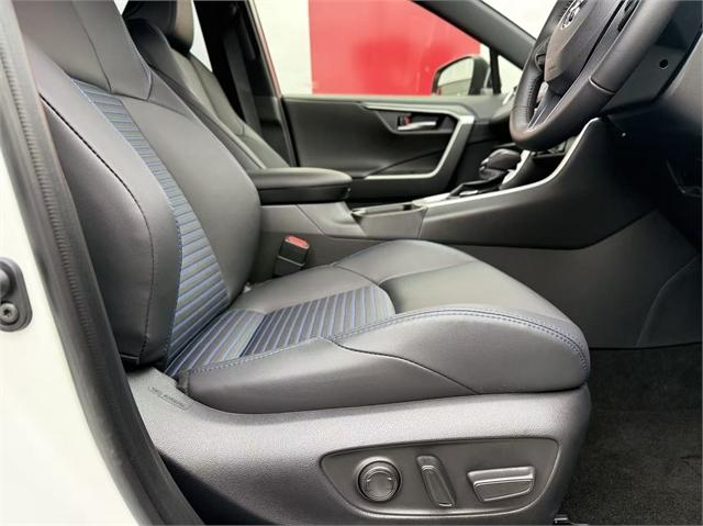 image-7, 2025 Toyota RAV4 Xse 2.5Ph/4Wd/Hd at Christchurch