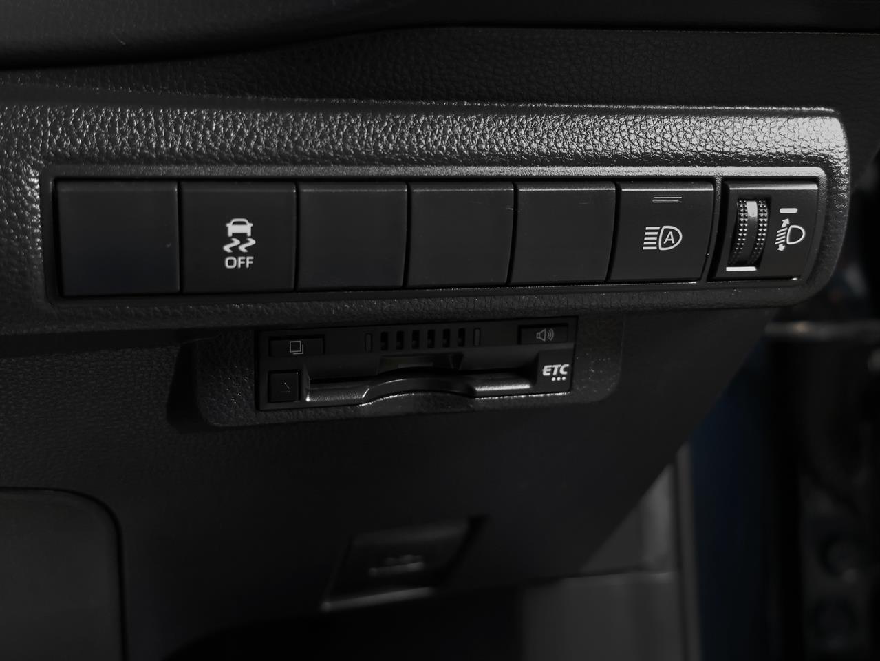 image-14, 2018 Toyota Corolla Sport Hybrid 'G' at Christchurch