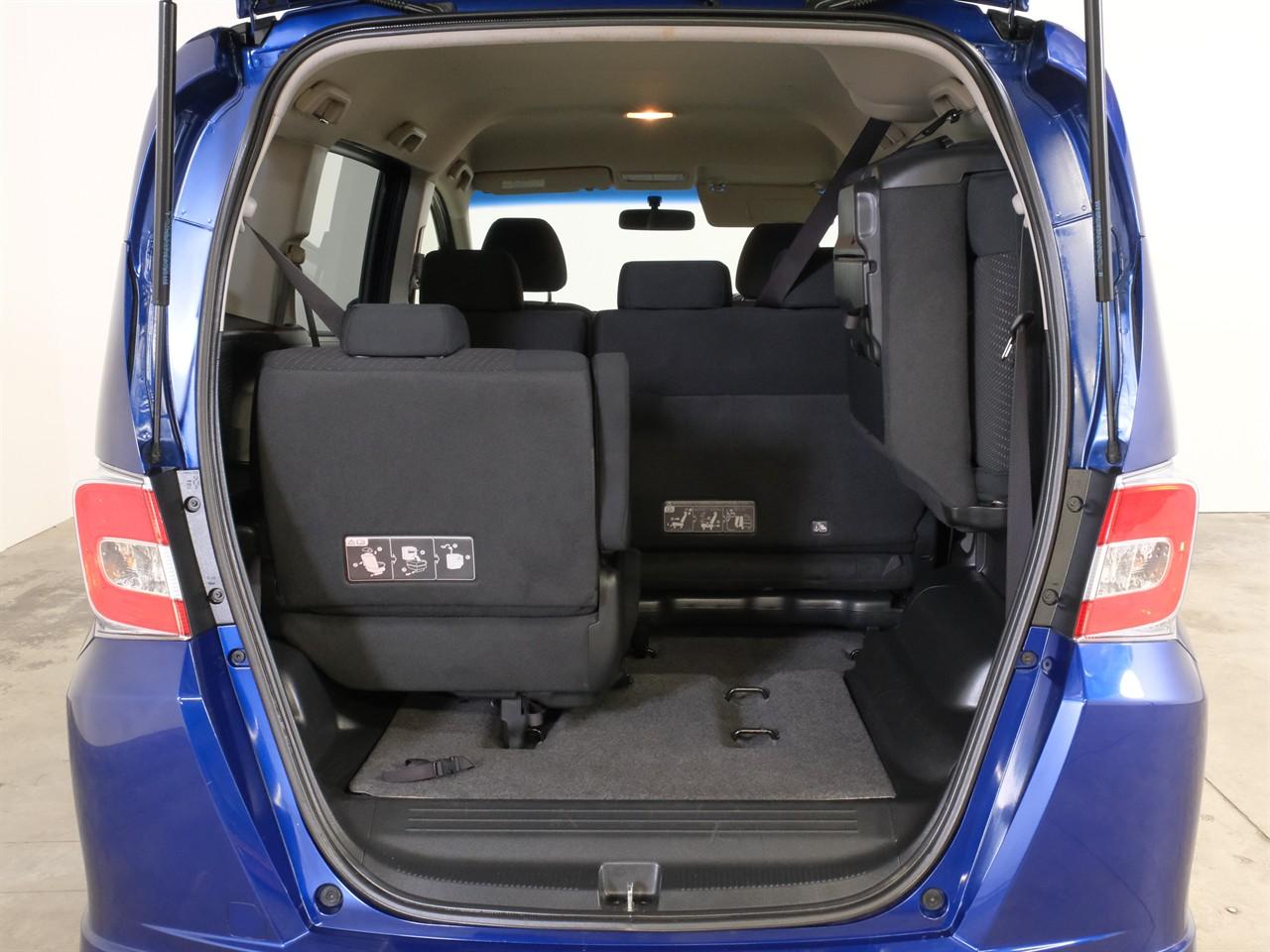 image-19, 2015 Honda FREED Hybrid Facelift 'Just Selection' at Christchurch