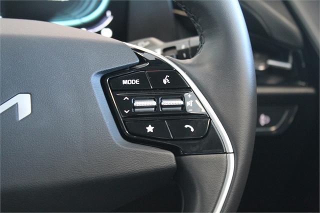 image-18, 2025 Kia Niro EARTH 1.6L PETROL HEV at Christchurch