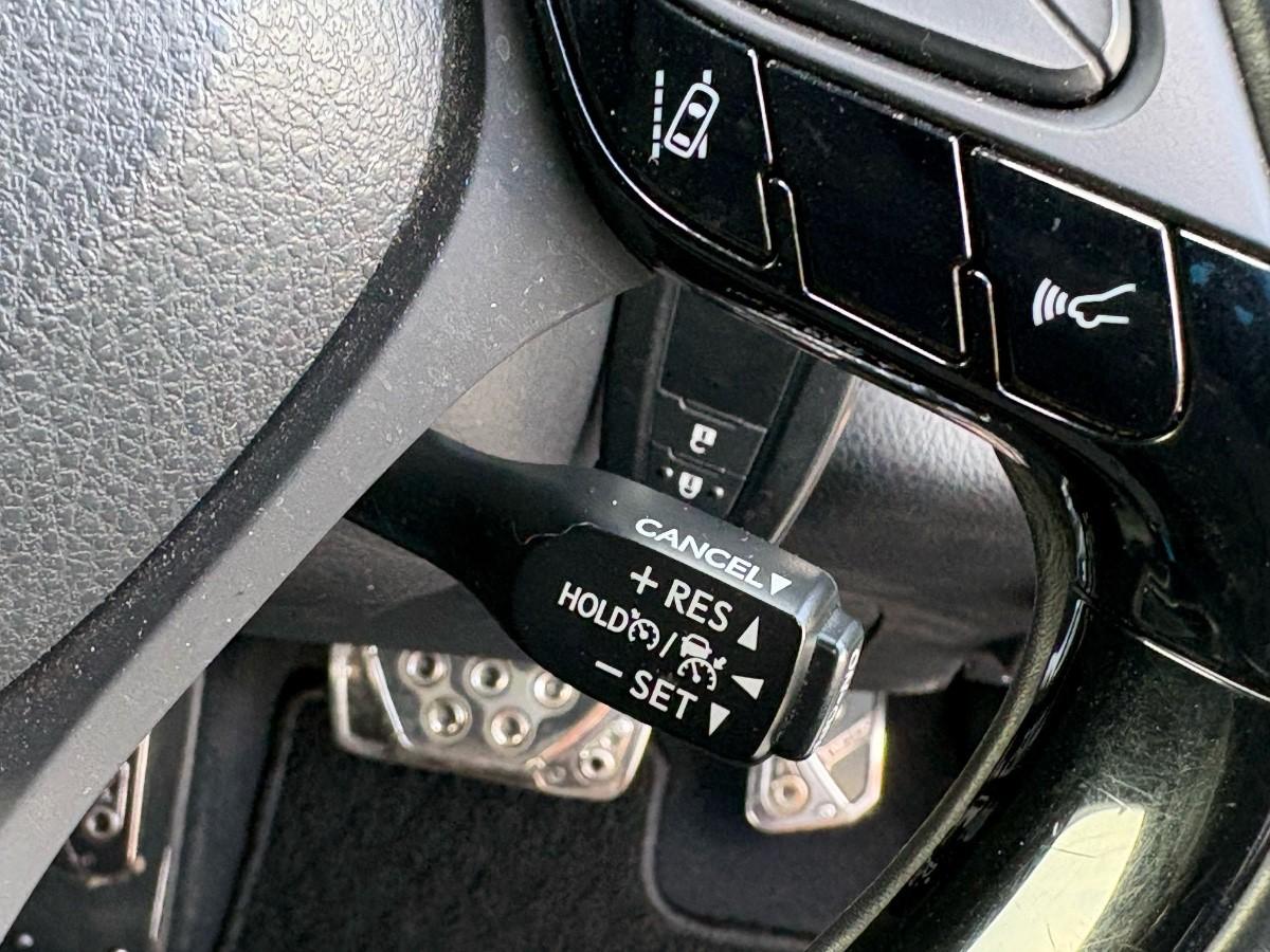 image-7, 2017 Toyota C-HR (CHR) Hybrid G at Christchurch