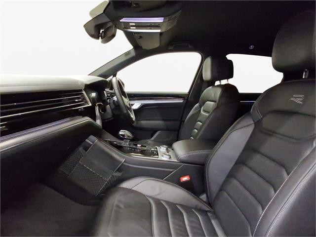 image-17, 2023 Volkswagen Touareg V6S 210kW TDI R-Line at Dunedin