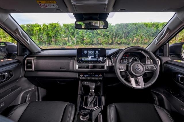 image-7, 2025 Mitsubishi Triton VRX 2WD 6-sp auto at Dunedin