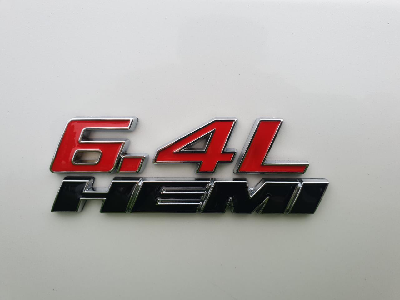 image-1, 2013 Chrysler 300C SRT8 at Christchurch