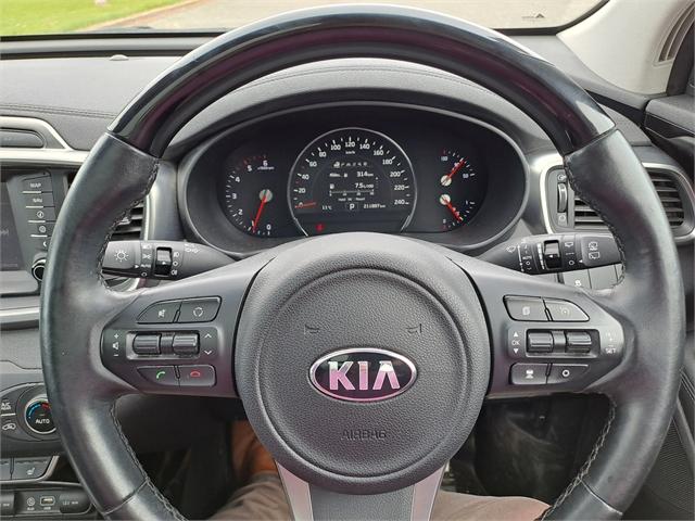 image-10, 2015 Kia Sorento PREMIUM 2.2D/4WD/6AT at Invercargill