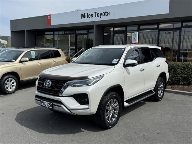 image-3, 2022 Toyota Fortuner LIMITED 4WD, LOW KMS at Christchurch