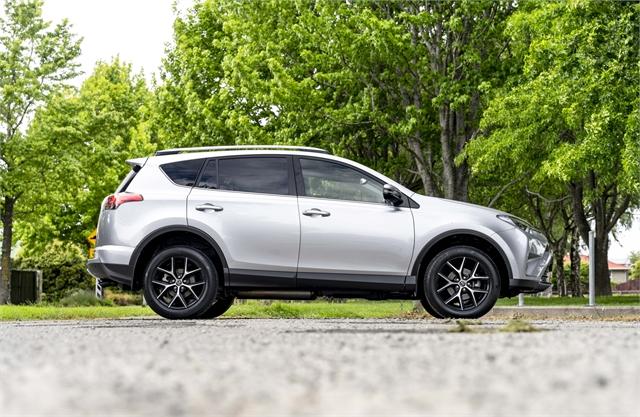 image-4, 2018 Toyota RAV4 Limited 2.0L Petrol SUV at Christchurch