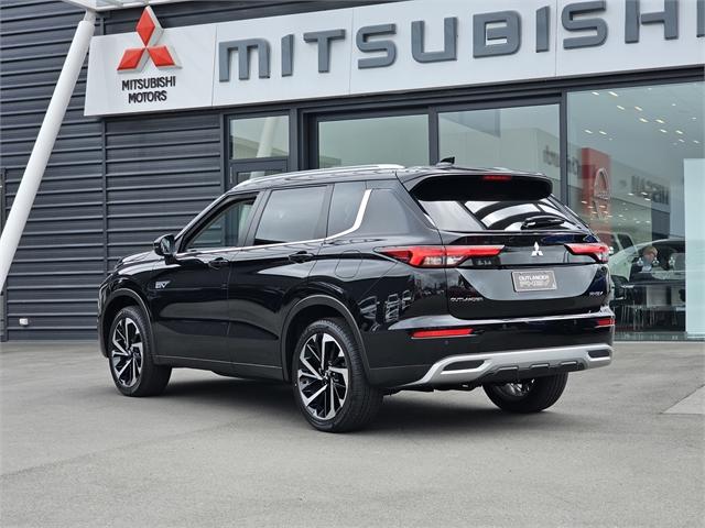 image-2, 2024 Mitsubishi Outlander XLS PHEV AWD 2.4P at Christchurch