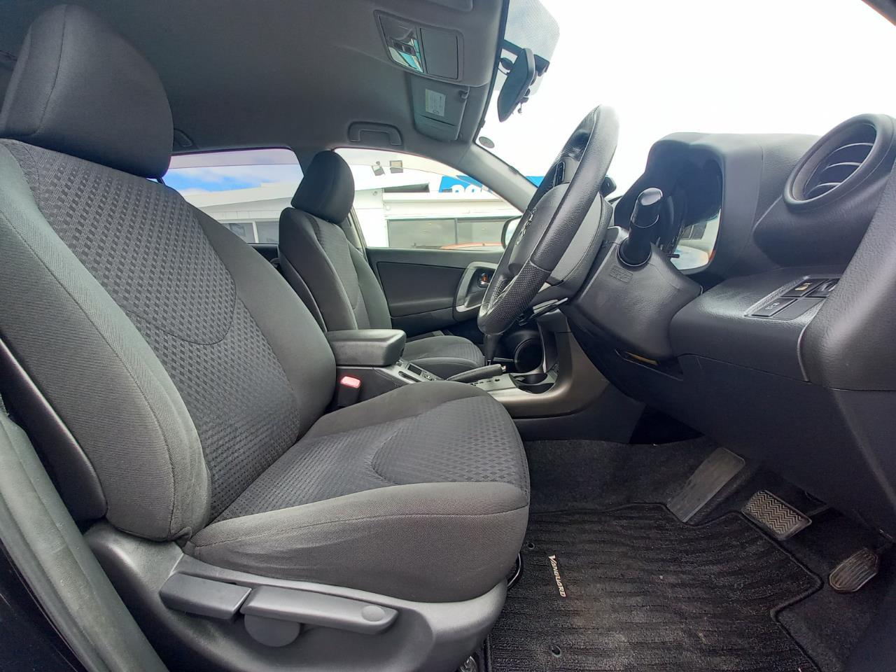 image-10, 2013 Toyota Vanguard 7 Seats at Christchurch