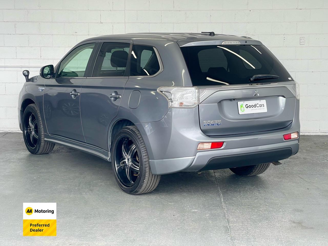 image-3, 2014 Mitsubishi OUTLANDER PHEV 4WD G SAFETY PACKAG at Christchurch