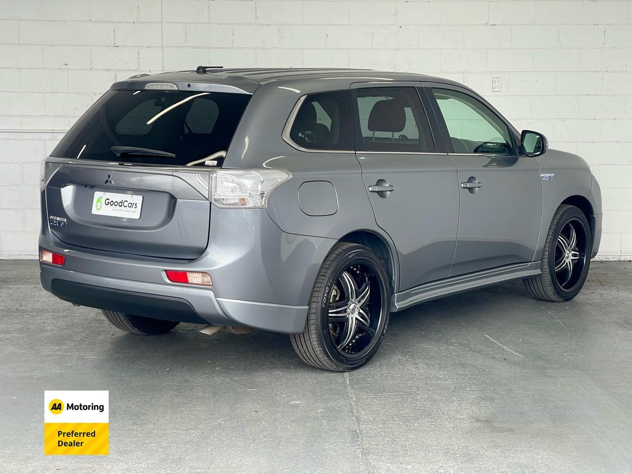 image-1, 2014 Mitsubishi OUTLANDER PHEV 4WD G SAFETY PACKAG at Christchurch