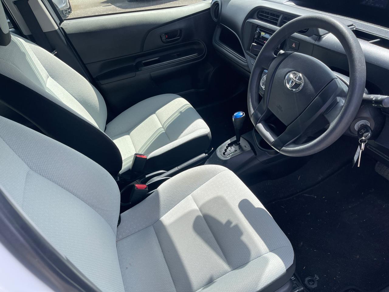 image-9, 2017 Toyota AQUA at Greymouth