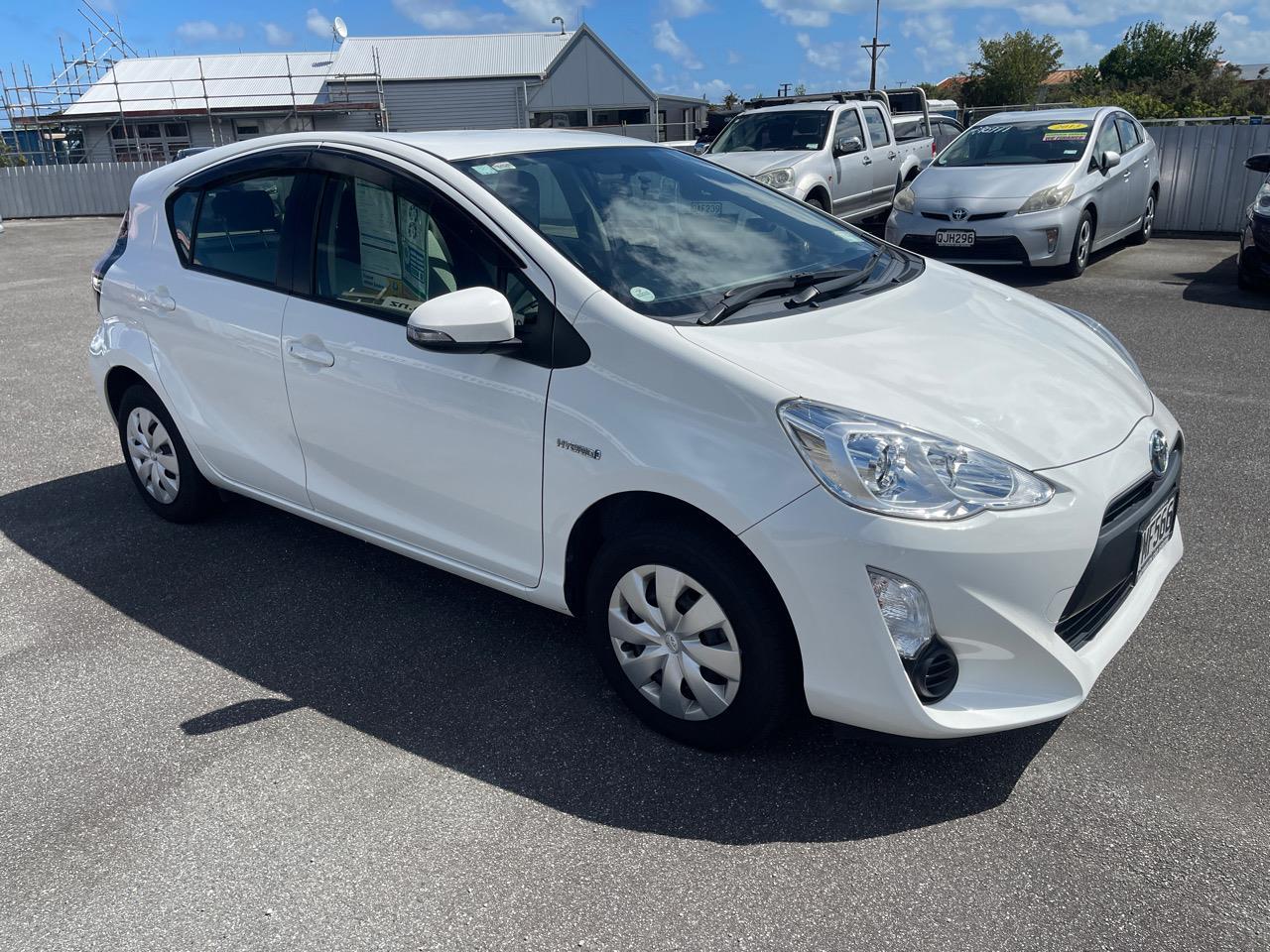 image-2, 2017 Toyota AQUA at Greymouth