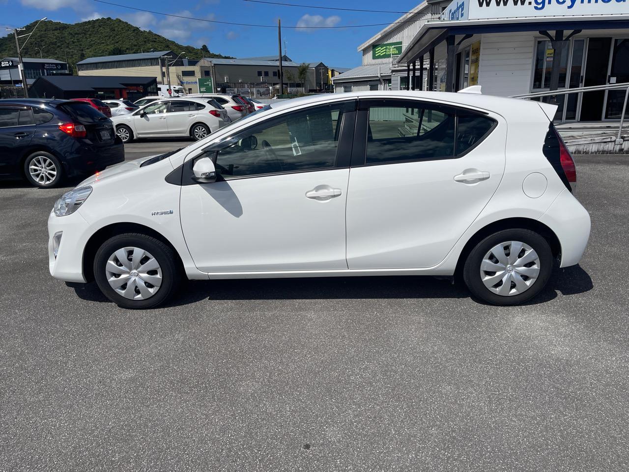 image-6, 2017 Toyota AQUA at Greymouth