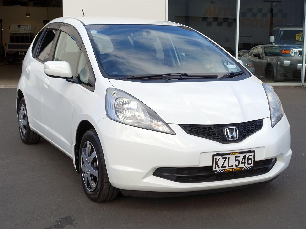 image-10, 2009 Honda Fit 13G at Dunedin